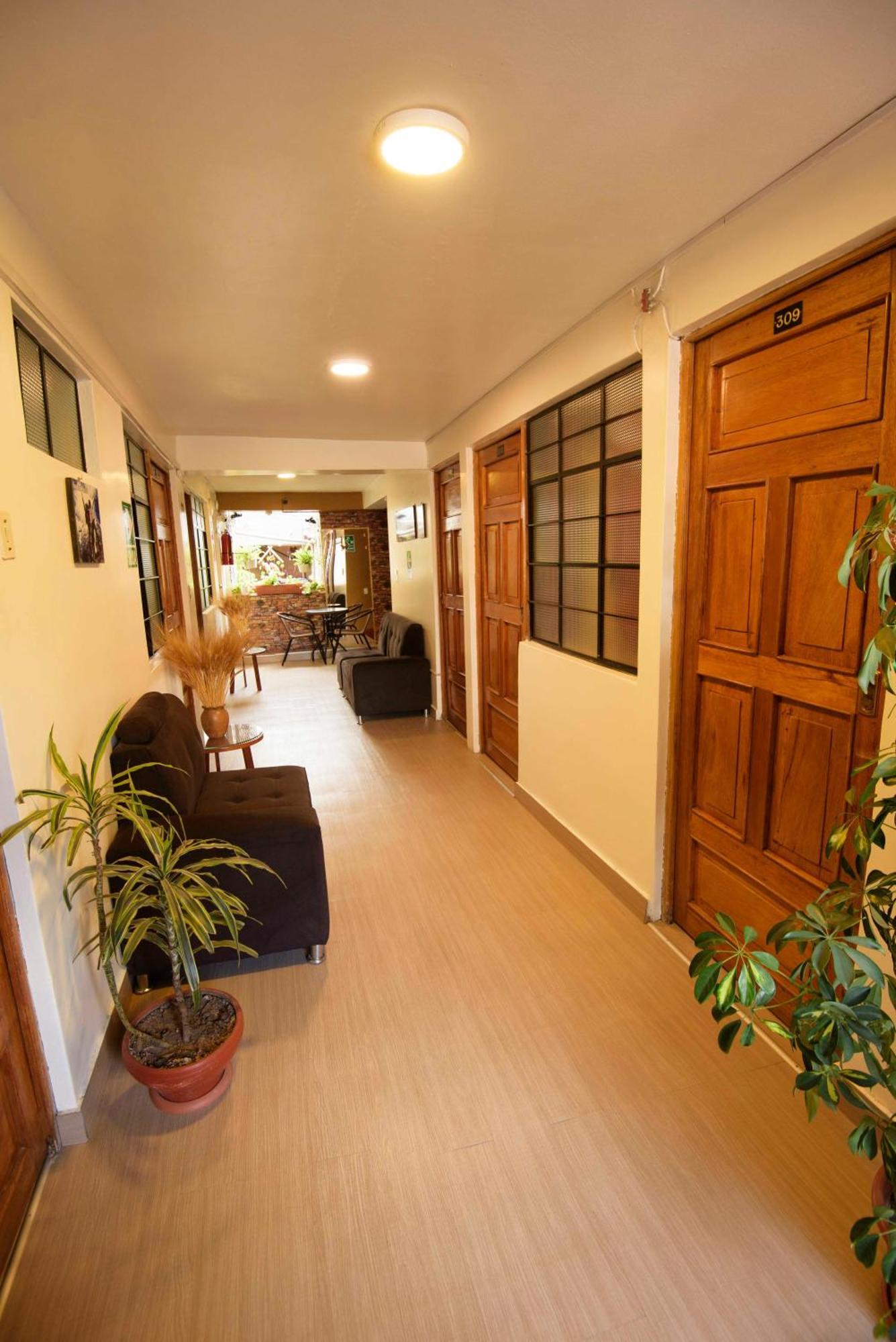 Hotel Virgen Del Carmen - Huaraz Exterior photo